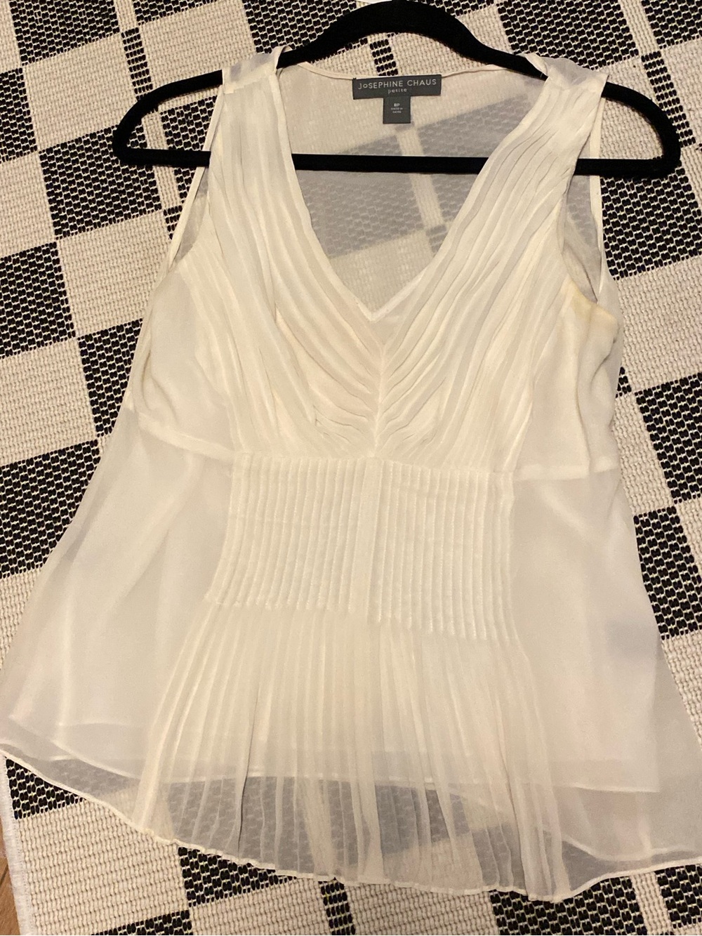 80s Josephine Chaus Feminine Flowing Camisole Blouse – Petite 8P